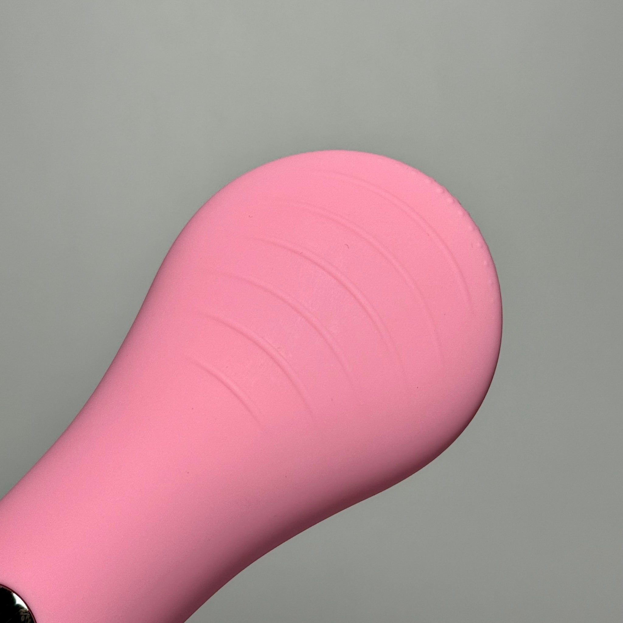 Silicone Sonic Scrubbing Brush - Lucce Bee