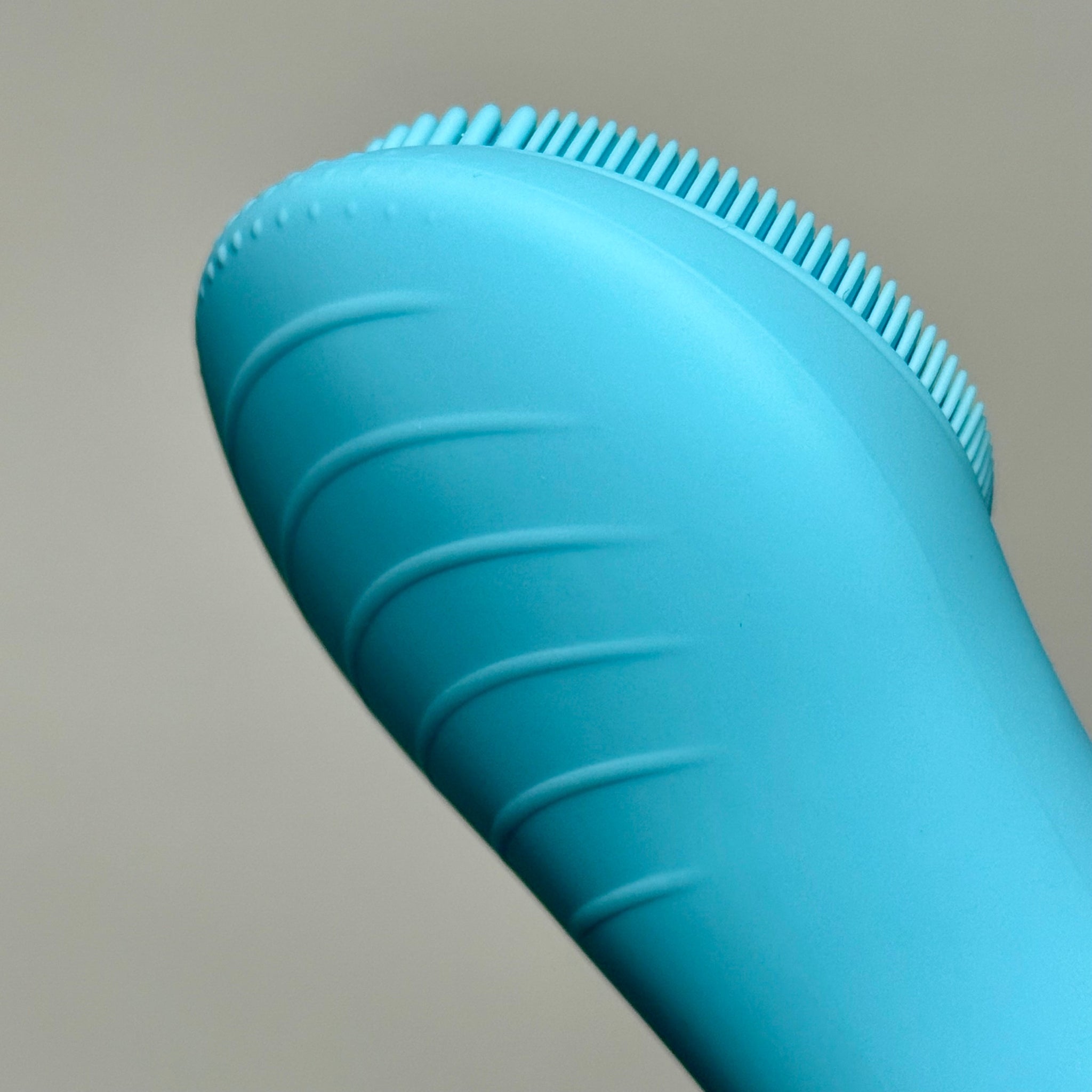 Silicone Sonic Scrubbing Brush - Lucce Bee
